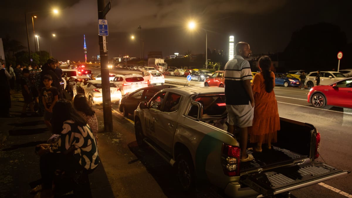 Police praise behaviour of New Year’s revellers; evacuations at Twisted Frequency festival