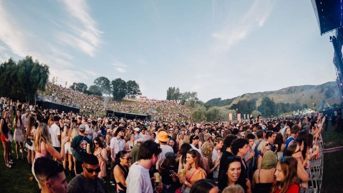 Rhythm and Vines transport backlash as pre-booked buses fail to show