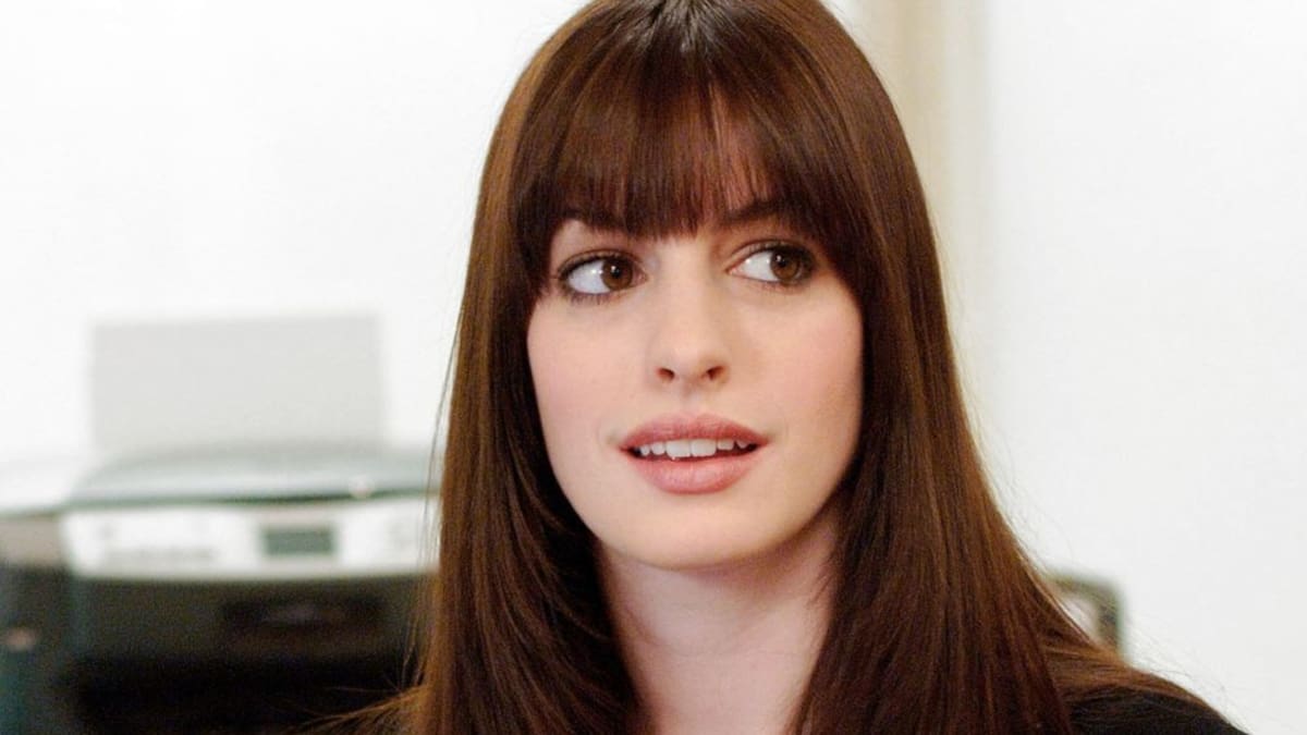 Polished & Professional: How To Do Your Makeup For A Job Interview