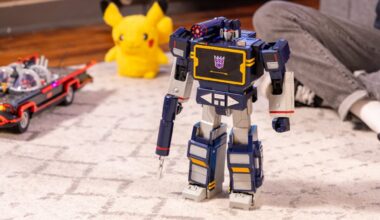 This Transformer Is a Sick Robot and Sad Bluetooth Speaker