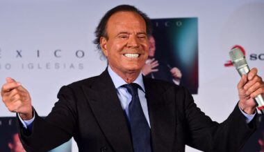 Julio Iglesias sex abuse case shelved by Spanish prosecutors over jurisdiction