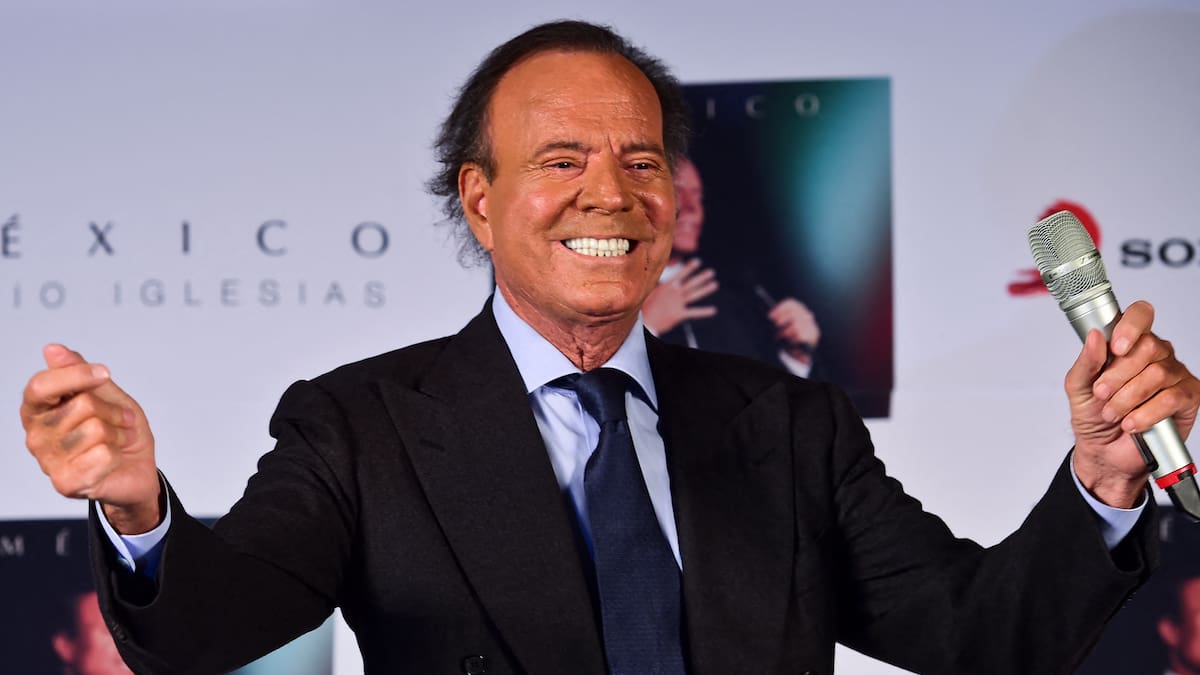 Julio Iglesias sex abuse case shelved by Spanish prosecutors over jurisdiction