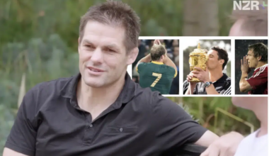 Richie McCaw names stunning all-time rugby XV - Page 3 of 3