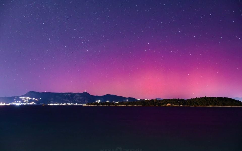 Powerful solar storm makes northern lights visible from Greece