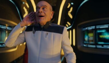 Starfleet Academy's Laziest Fan Service Scene Ruins Many Of Your Favorite Characters