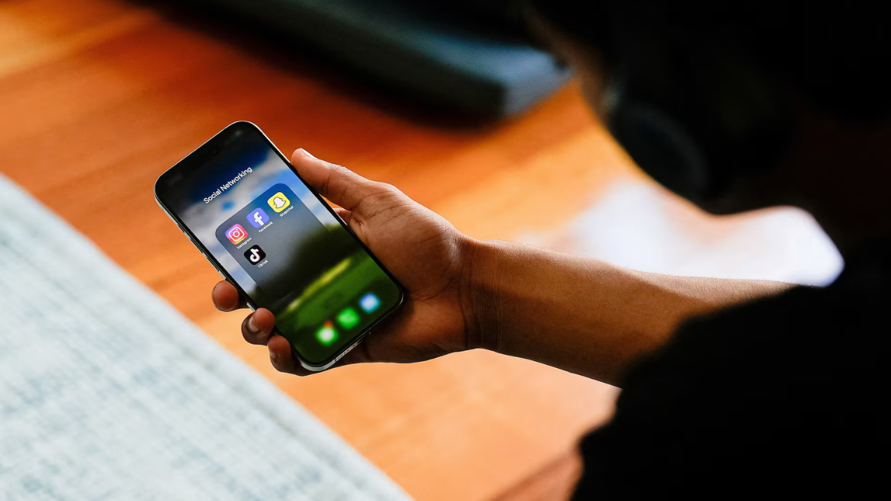 Digital addiction linked to social risks – FBC News