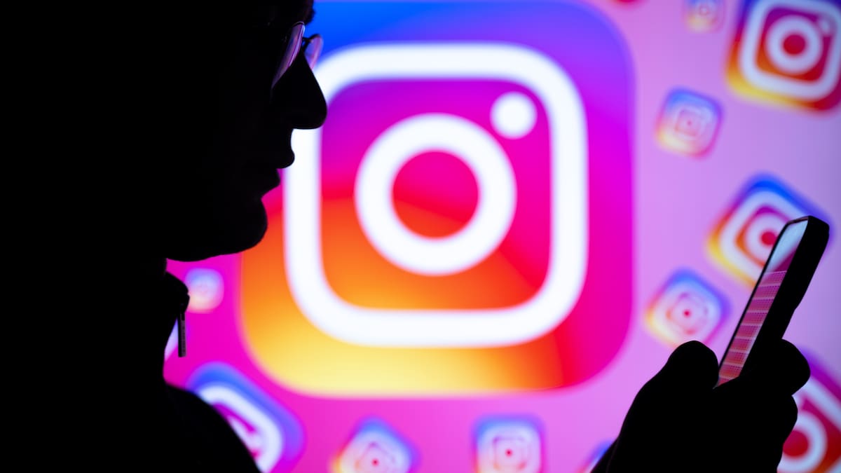 Instagram users urged to ignore suspicious password reset emails after data breach fears