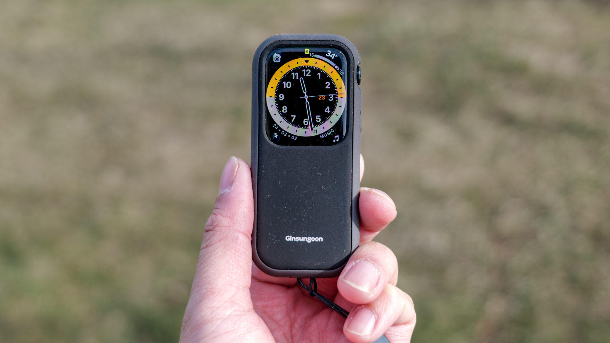 Apple Watch used as a dumbphone.