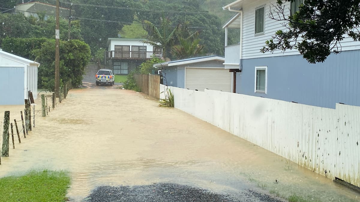 Northland weather: Region under red heavy rain warning as Civil Defence urges caution