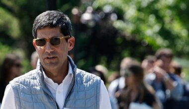 Trump picks former US Fed official Kevin Warsh as next central bank chief