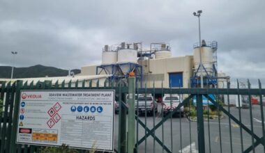 Warning after sewage leak into Wellington harbour