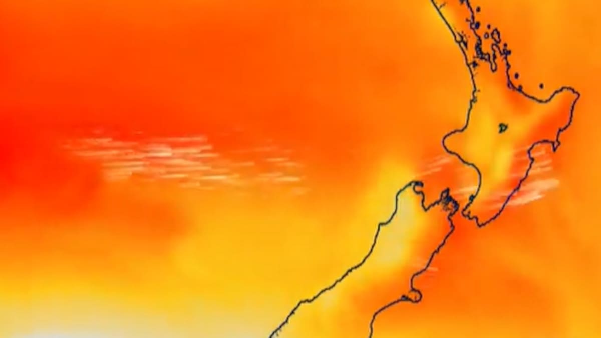 Weather: Heavy rain, wind to hit bottom of South Island, temperatures to push into 30s for parts of Aotearoa