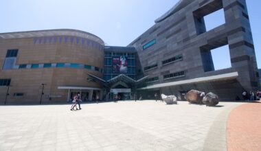 Te Papa has some of NZ’s greatest artworks, so why won’t our national museum let us see them?