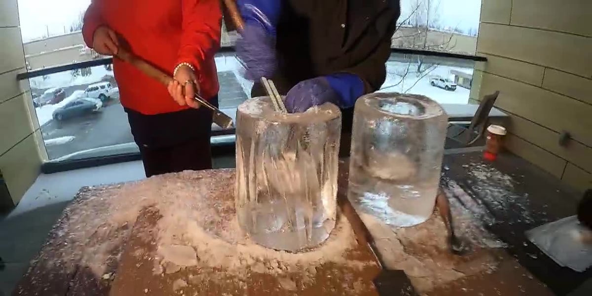 Anchorage couple’s ice sculpture love story becomes family tradition