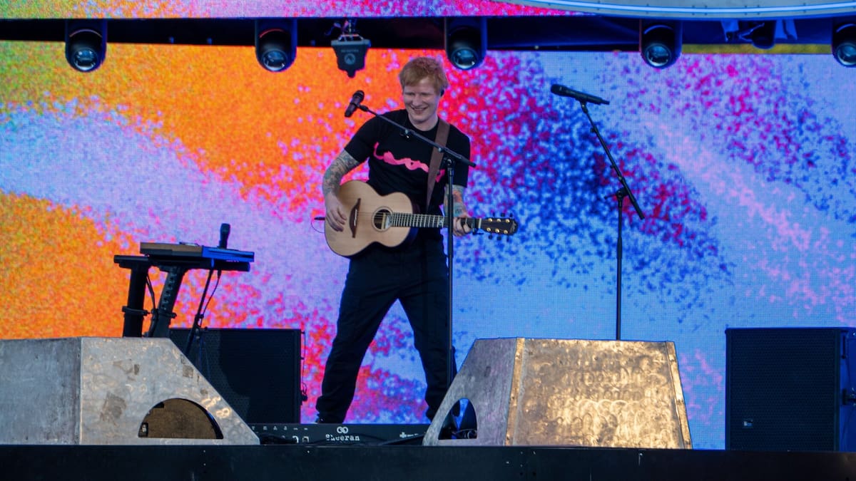 Ed Sheeran concert-goers warned after fans left waiting for 2am buses to get home