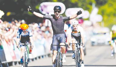 Aaron Gate skips Commonwealth Games to chase Tour de France debut