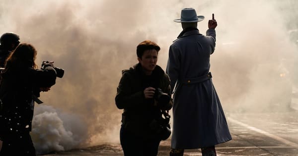 Tensions flare in Minnesota as protesters and federal agents repeatedly square off