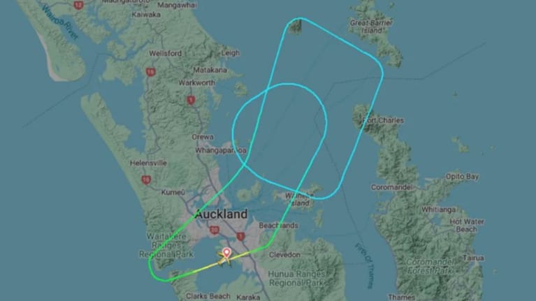 A Vancouver-bound flight looped back to Auckland shortly after it left. (Source: FlightRadar24)