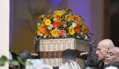 Saint-Tropez bids adieu to Brigitte Bardot with funeral, public homage