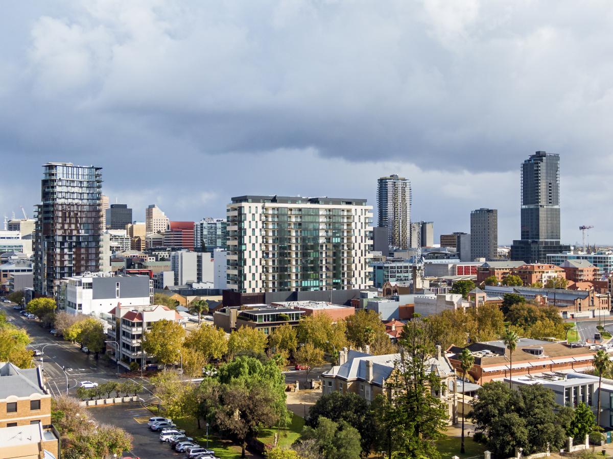 Temps near 50C as extreme heat scorches southeast Australia