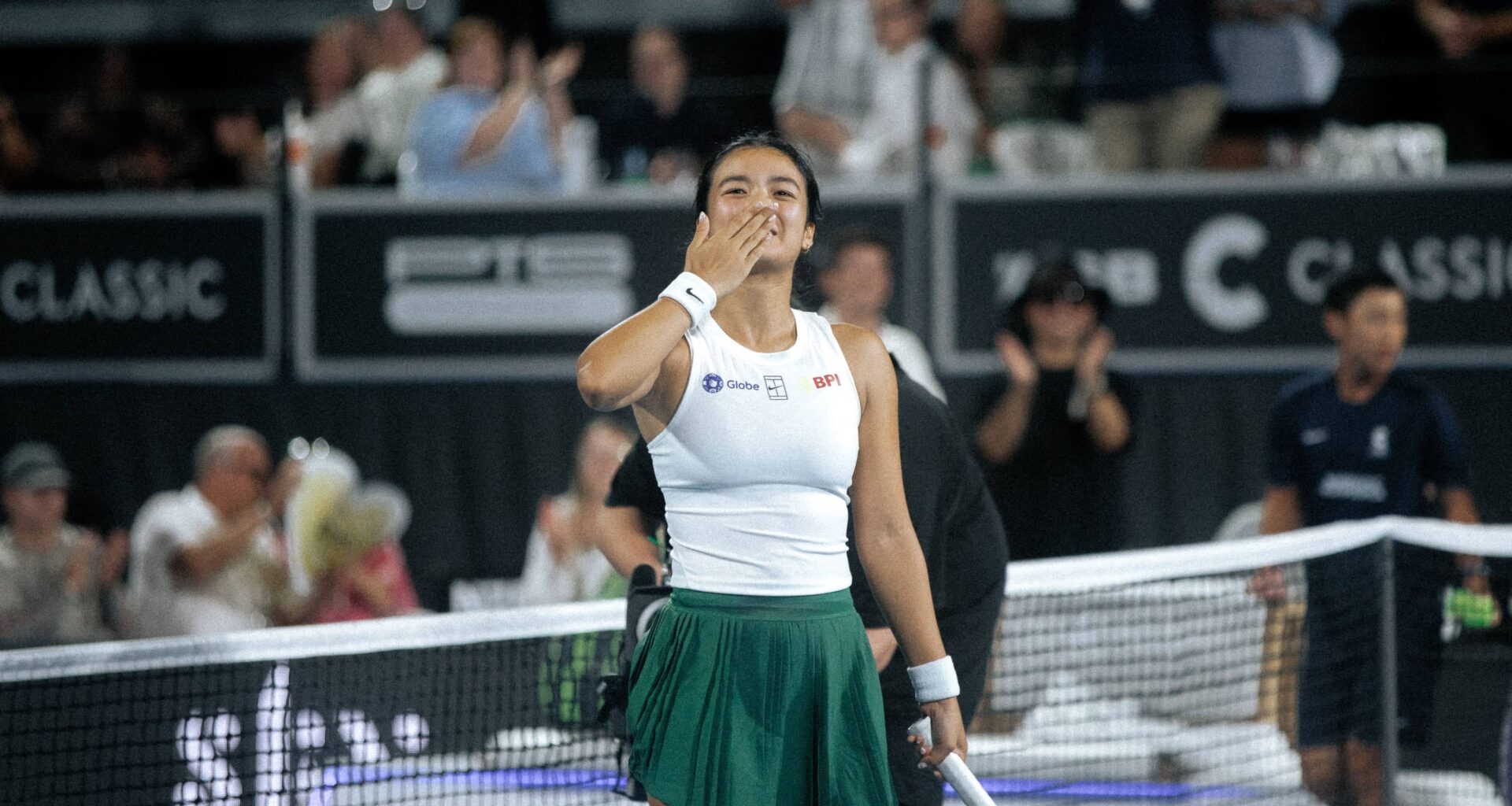 Alexandra Eala roars past Donna Vekic amid electric ASB Classic atmosphere | News Article | ASB Classic