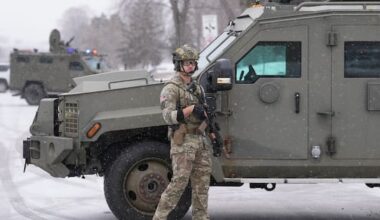 Judge rules Minneapolis ICE agents can't detain, tear gas peaceful protesters