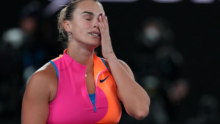 Aryna Sabalenka reacts during her defeat in the final.