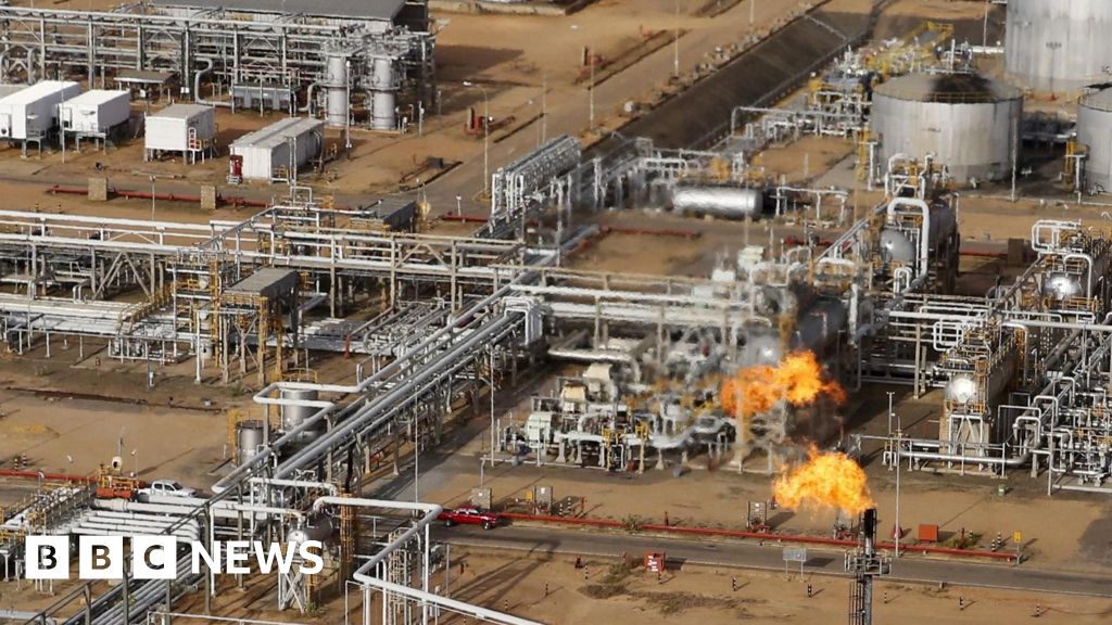Trump wants Venezuela's oil. Will his plan work?