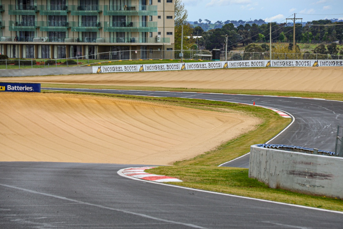 Speedster nabbed at 159km/h on Mount Panorama Circuit