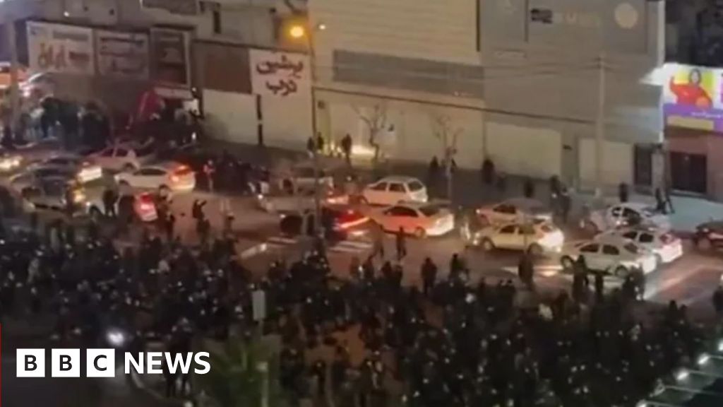 Huge anti-government protests in Tehran and other Iranian cities, videos show
