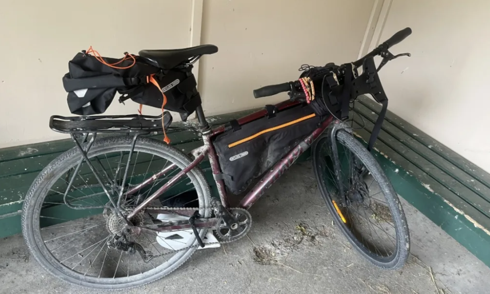 The bike was left at the Temple Campsite shelter off Lake Ohau Rd. PHOTO: NZ POLICE