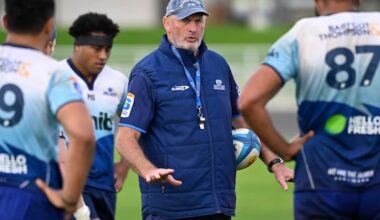 Coach Vern Cotter to swap Blues for Reds next year
