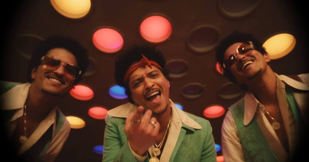 Bruno Mars Is Feeling Himself in New 'I Just Might' Video