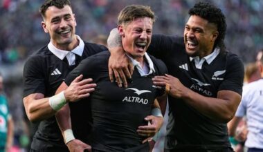 Star All Black halfback recommits to NZ until end of 2029