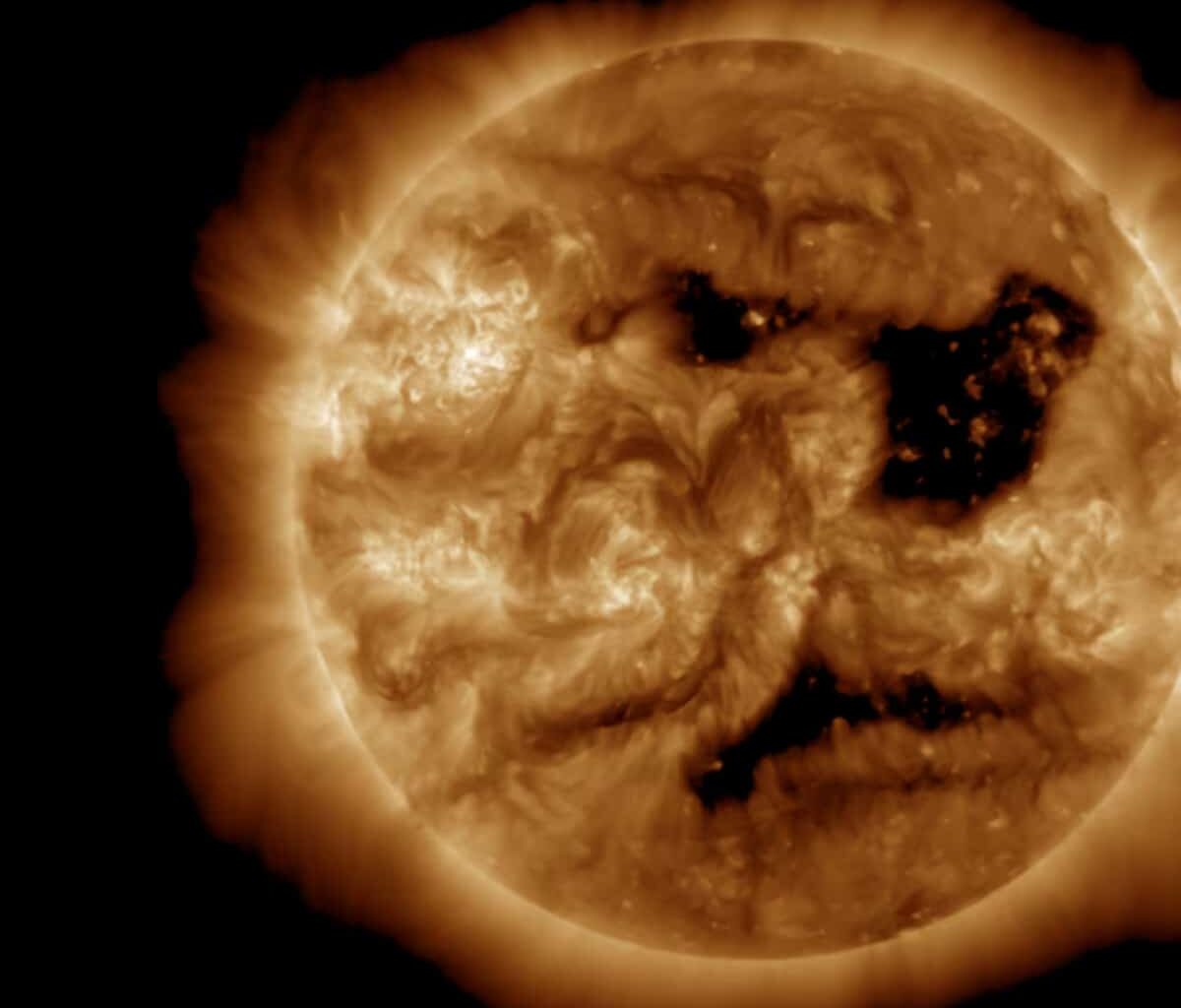 coronal holes sun