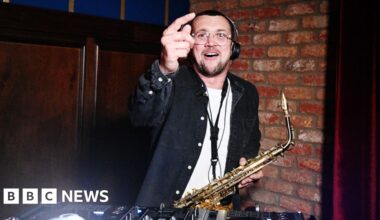 Musician Paul Hardcastle's son dies in police pursuit in Essex