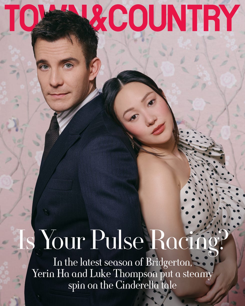 town and country bridgerton cover