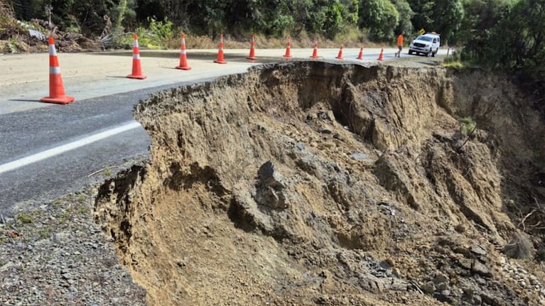 Damage on SH35 from Pōtaka to Hicks Bay. (Source: NZTA)