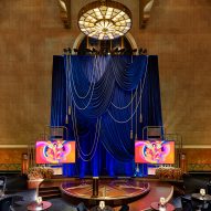 David Rockwell designed the set