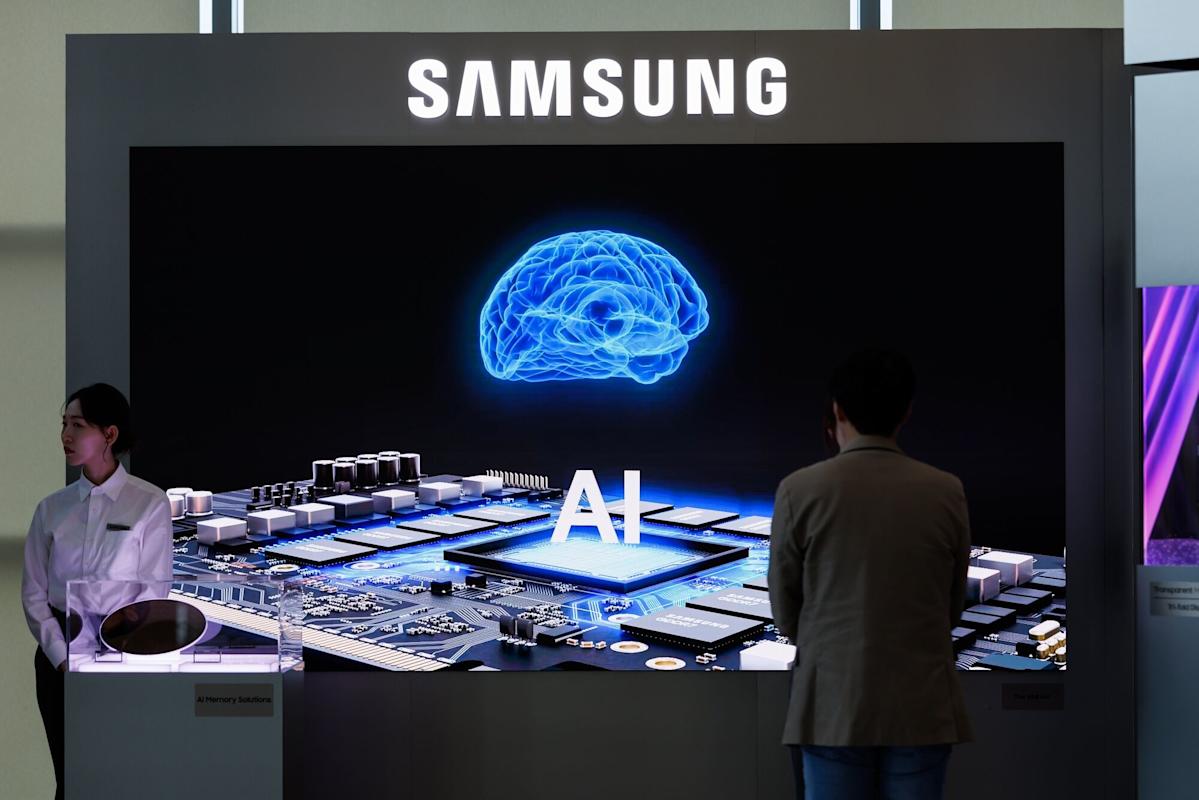 Samsung’s Profit Triples After AI Supercharges Memory Market