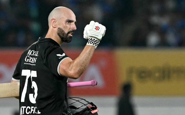 Overlooked Daryl Mitchell shines to give New Zealand a chance at history