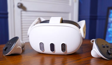 Meta refocuses on AI hardware as metaverse layoffs begin