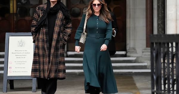 Elizabeth Hurley describes 'monstrous' privacy invasion by Daily Mail