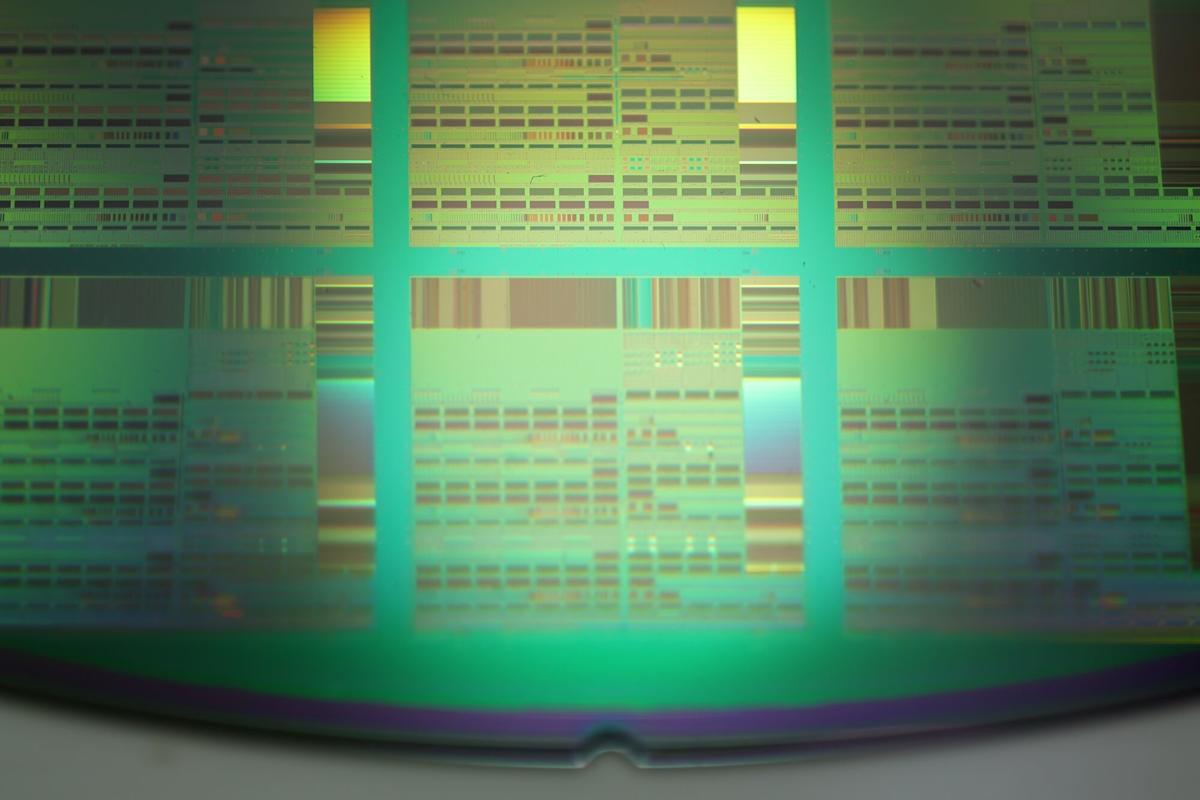 Disco Shares Soar Most Since April on Booming AI Chip Demand