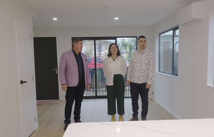 Former Kiwi Fern Kelly Maipi and her partner Phil Pirihi with agent Jayne Kiely. The couple were at the end of their tether when they applied to take part in the second season of AA Insurance Location Location Location NZ. Photo / Supplied