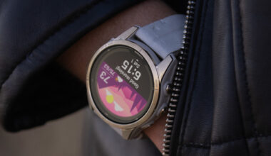 Garmin releases new update for older high-end smartwatches with Wi-Fi improvements