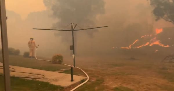 Scorching heat tipped to break records as fires burn in Australia