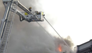 Roads closed around Auckland's Onehunga Mall following large blaze