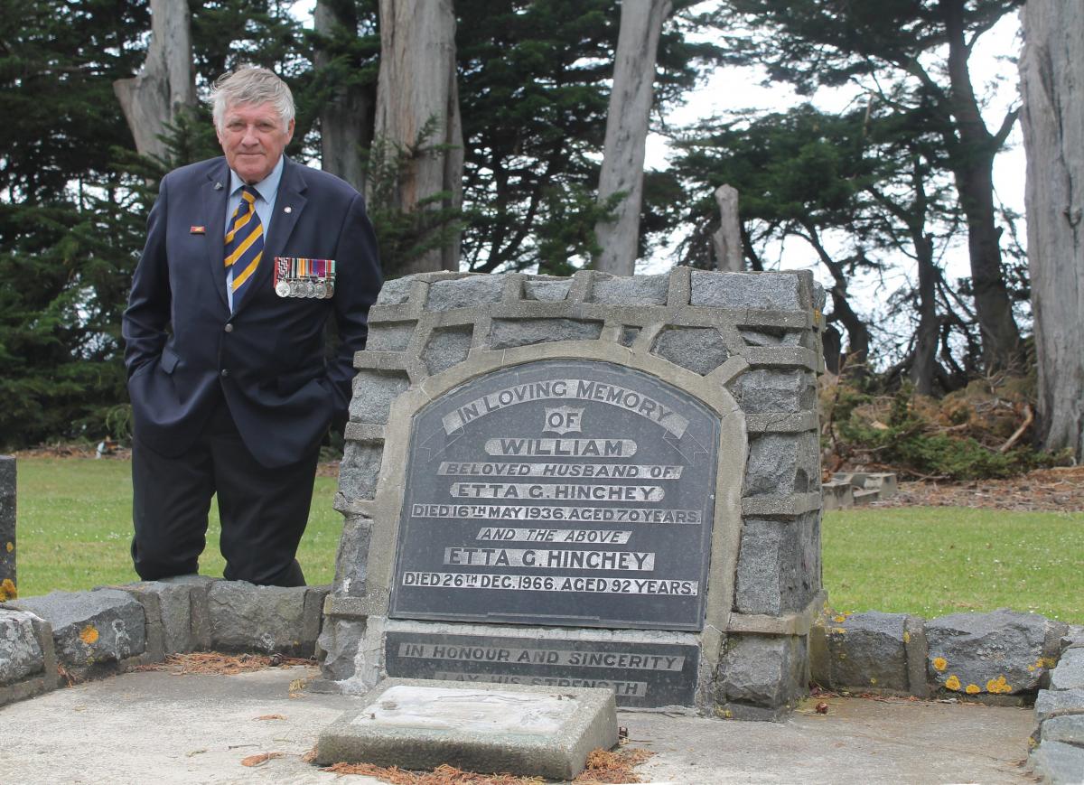 Stolen war veterans' plaques 'damaged beyond repair'