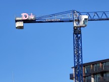 Daylight, telephoto cameras, 10x: Oppo Find X9 Pro - 235mm, f/2.1, ISO 50, 1/392s (4096x3072px) - Honor Magic8 Pro vs. Oppo Find X9 Pro vs. vivo X300 Pro